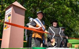 jahre festzug trinitatis neustadt