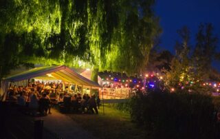 teich in flammen fest